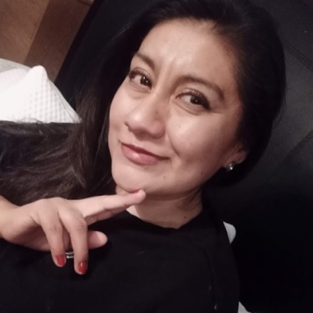 Meet your Posher, Yaquelina